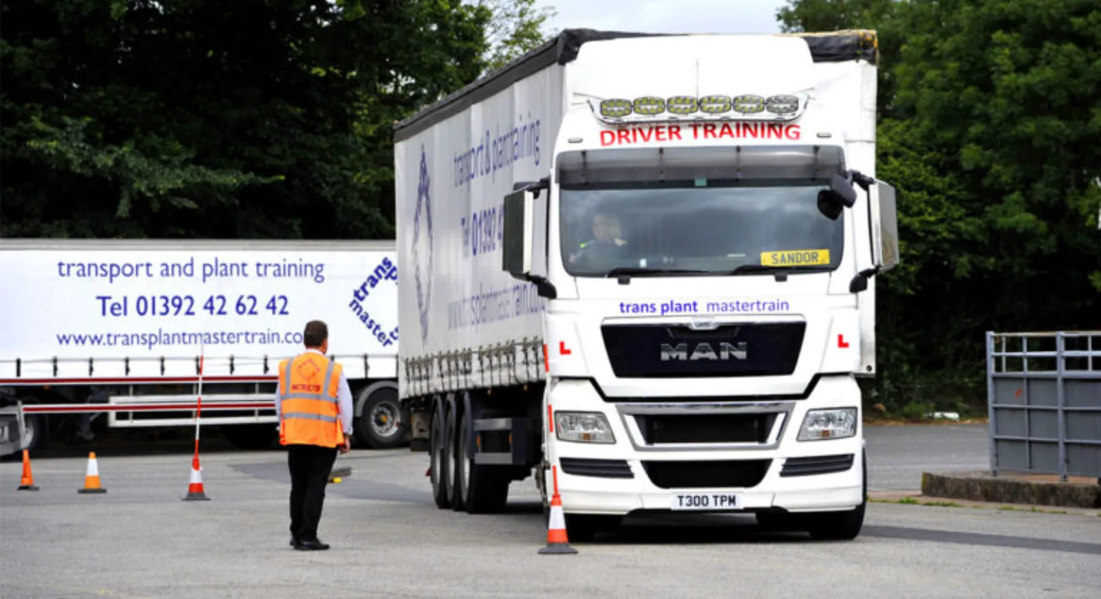 HGV & LGV driver training on our off-road area